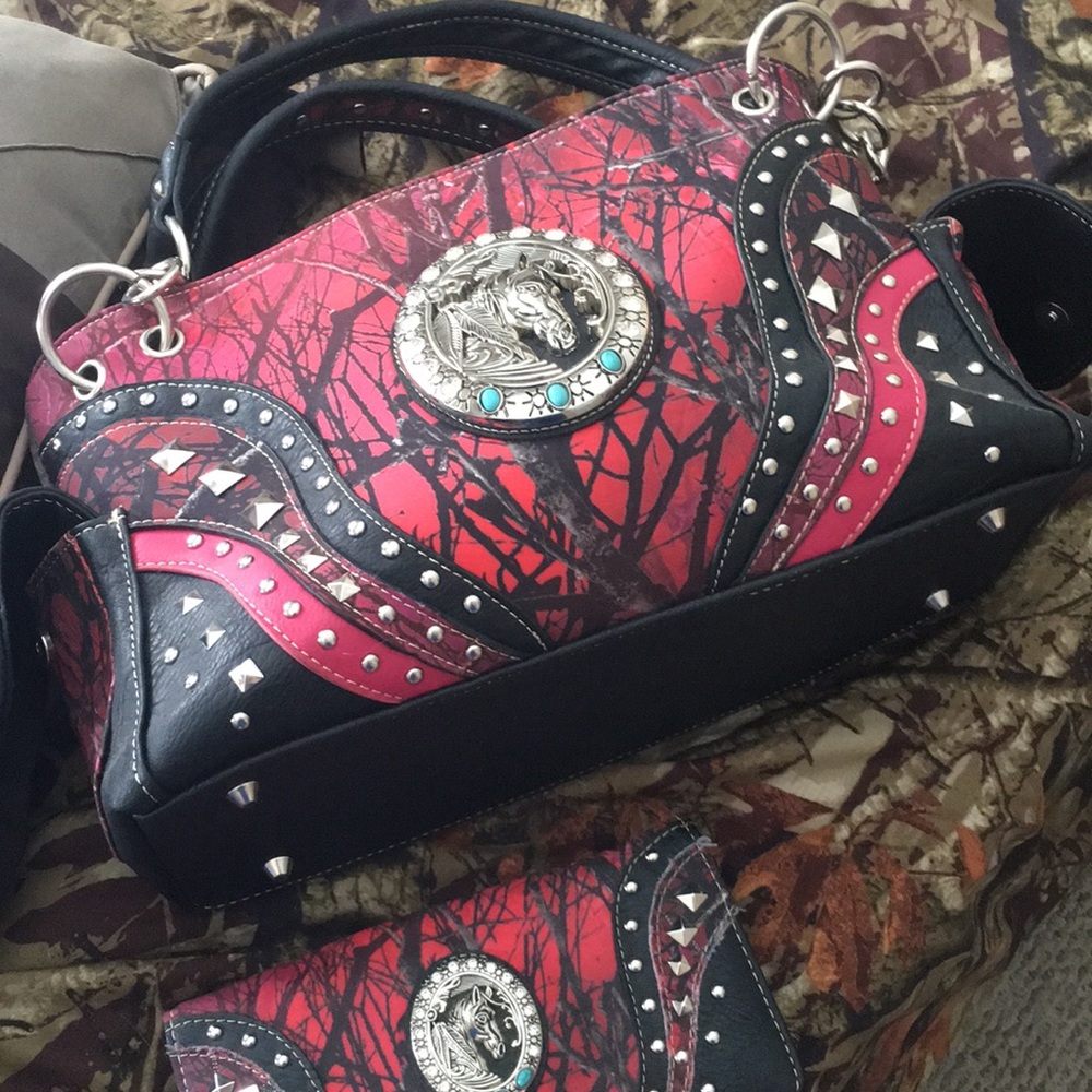 Pink camo purse